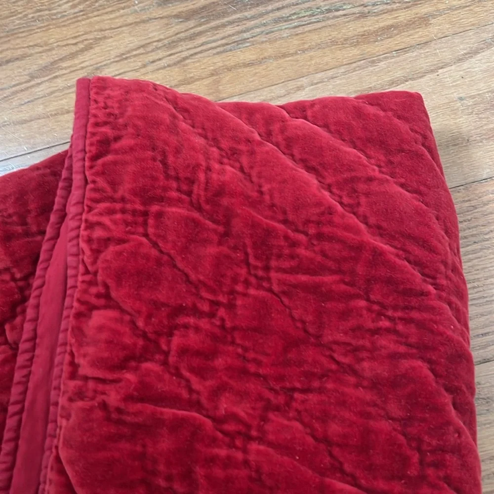Crate & Barrel Red Velvet Pick Stitch King Shams -2